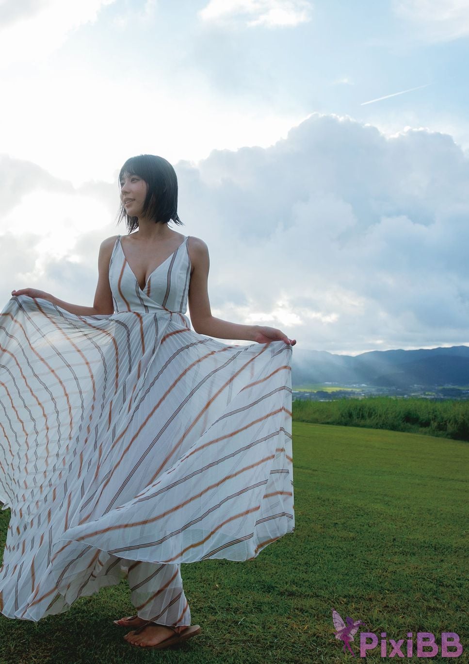 Japanese Idol Mio Minato Mizuminato 1st photo collection PixiBB.COM 075