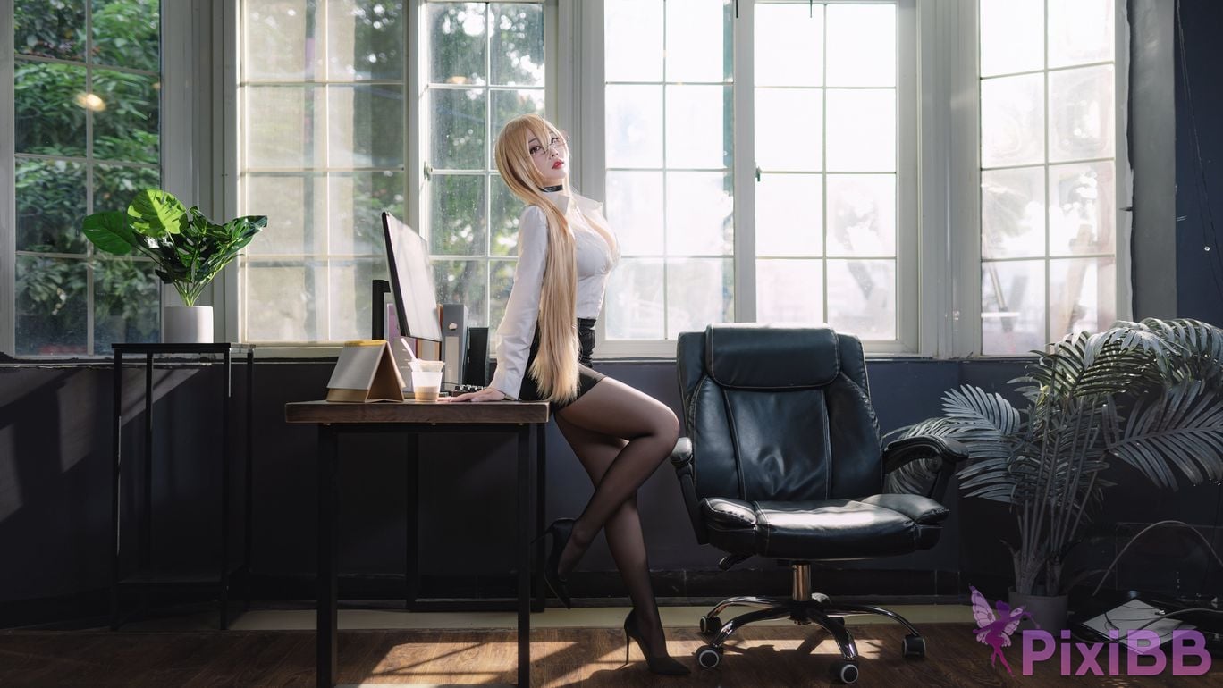 Cosplayer Sakura Miyamoto azur lane Resentment PixiBB.COM 001