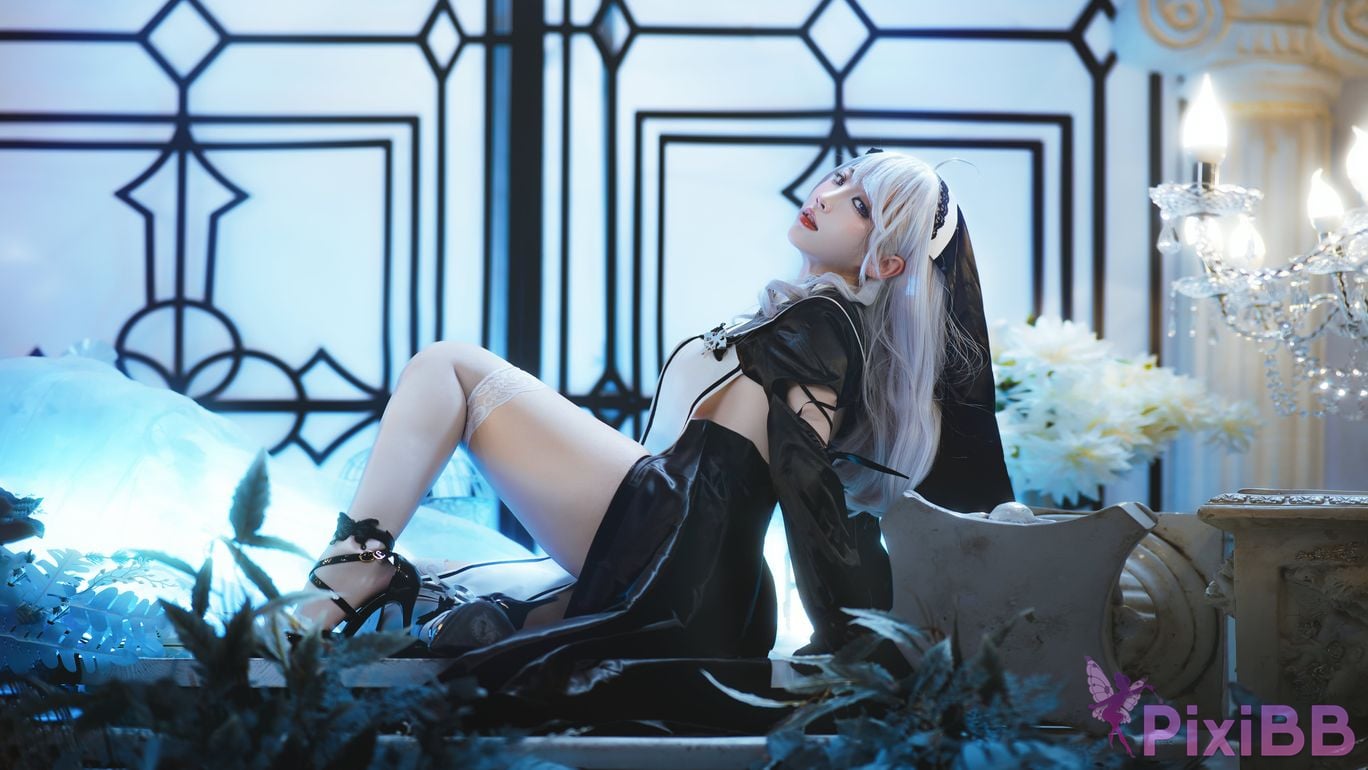Cosplayer Sakura Miyamoto azur lane Algeria PixiBB.COM 007
