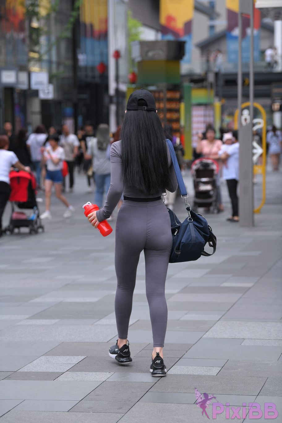 Featured Street Photography Works No.5981 Gray tights with beautiful breasts and small waist PixiBB.COM 029