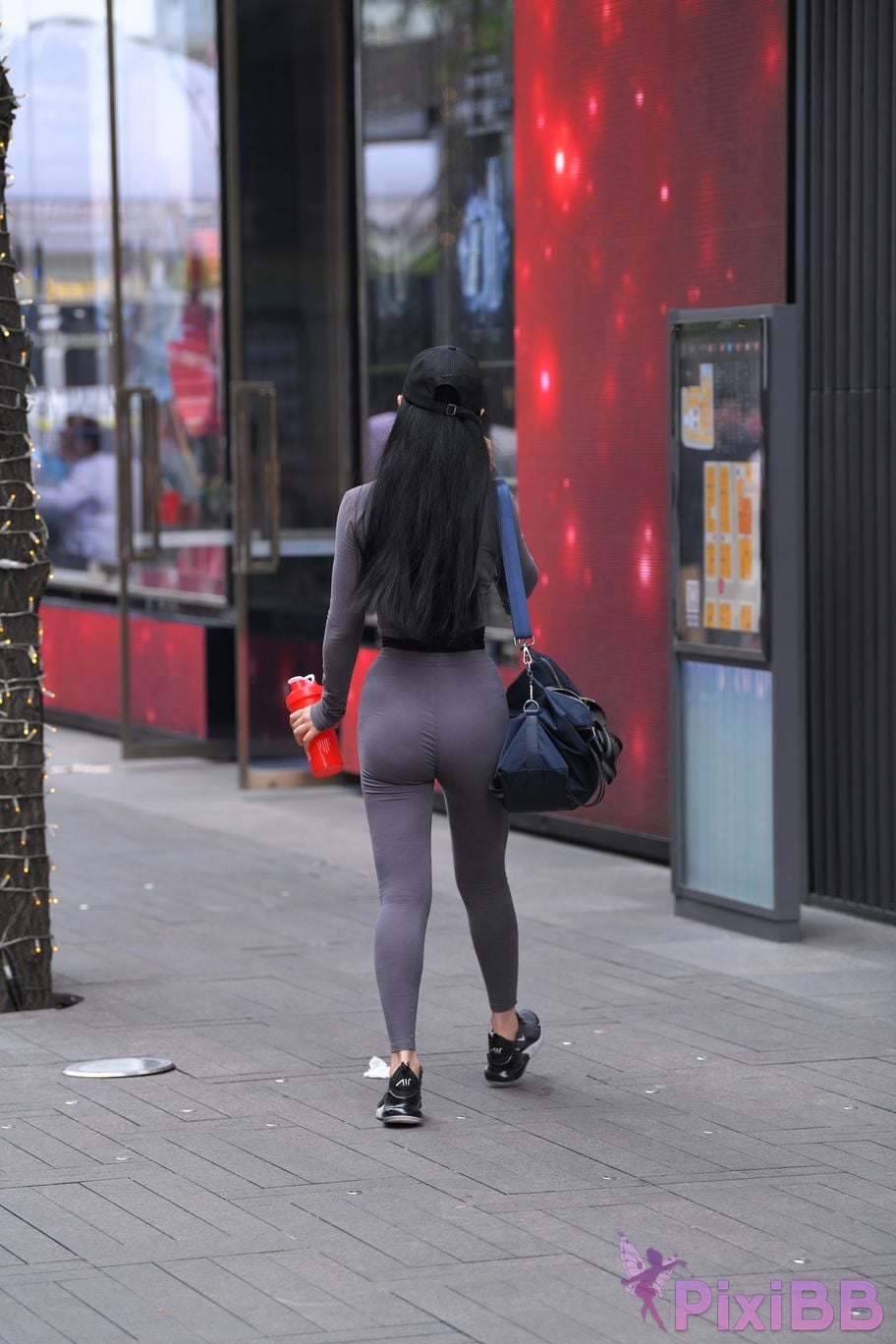 Featured Street Photography Works No.5981 Gray tights with beautiful breasts and small waist PixiBB.COM 062