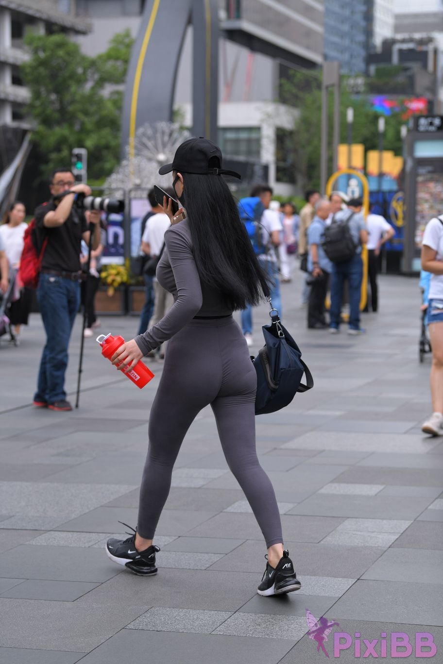 Featured Street Photography Works No.5981 Gray tights with beautiful breasts and small waist PixiBB.COM 065