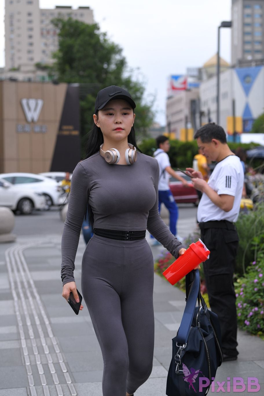 Featured Street Photography Works No.5981 Gray tights with beautiful breasts and small waist PixiBB.COM 119