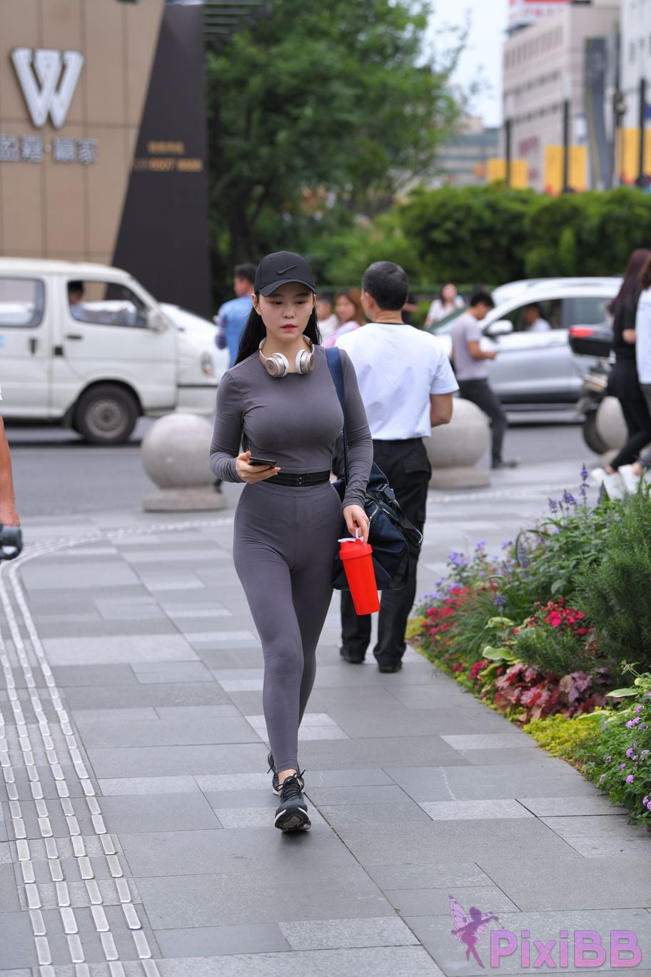Featured Street Photography Works No.5981 Gray tights with beautiful breasts and small waist PixiBB.COM 121