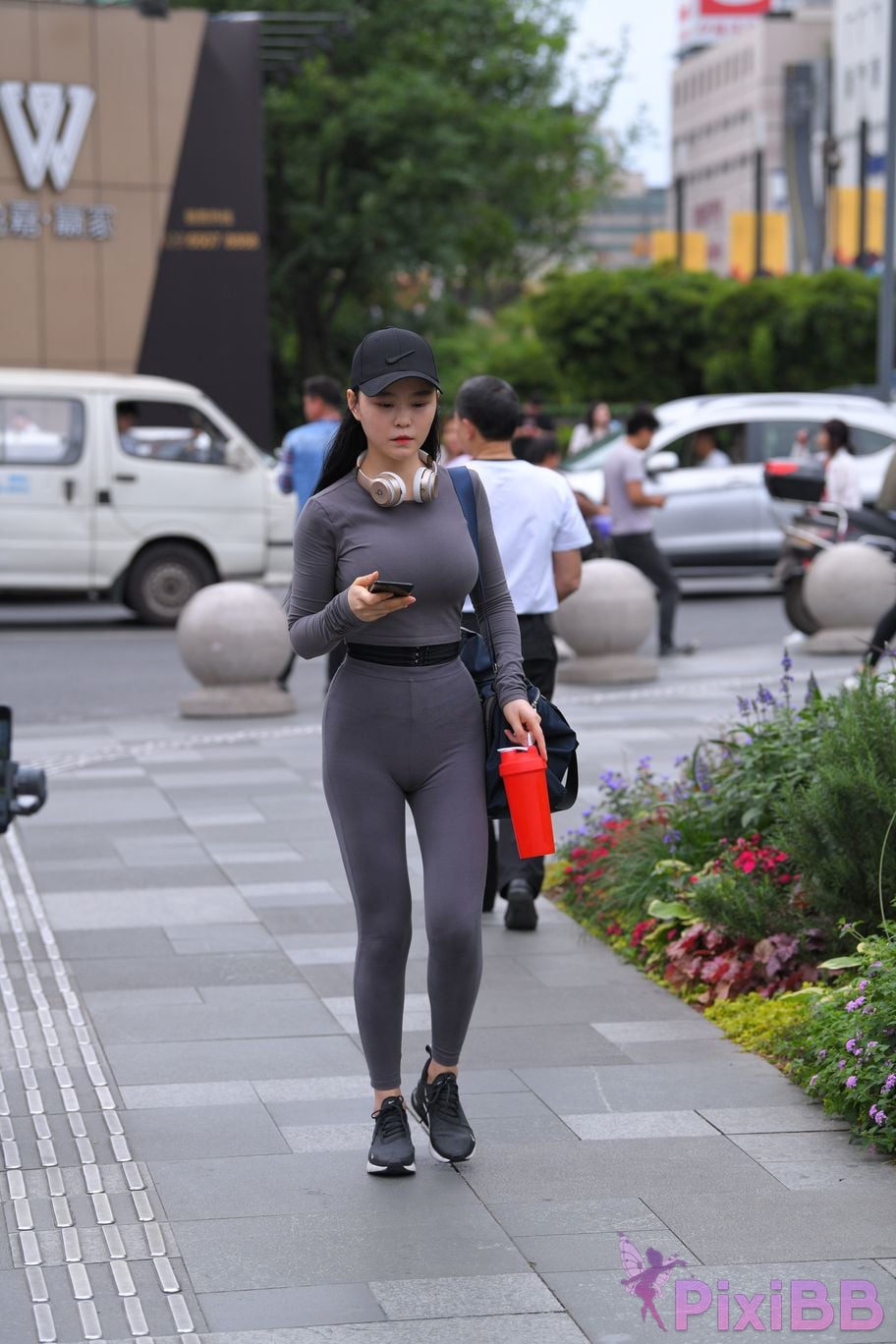 Featured Street Photography Works No.5981 Gray tights with beautiful breasts and small waist PixiBB.COM 122