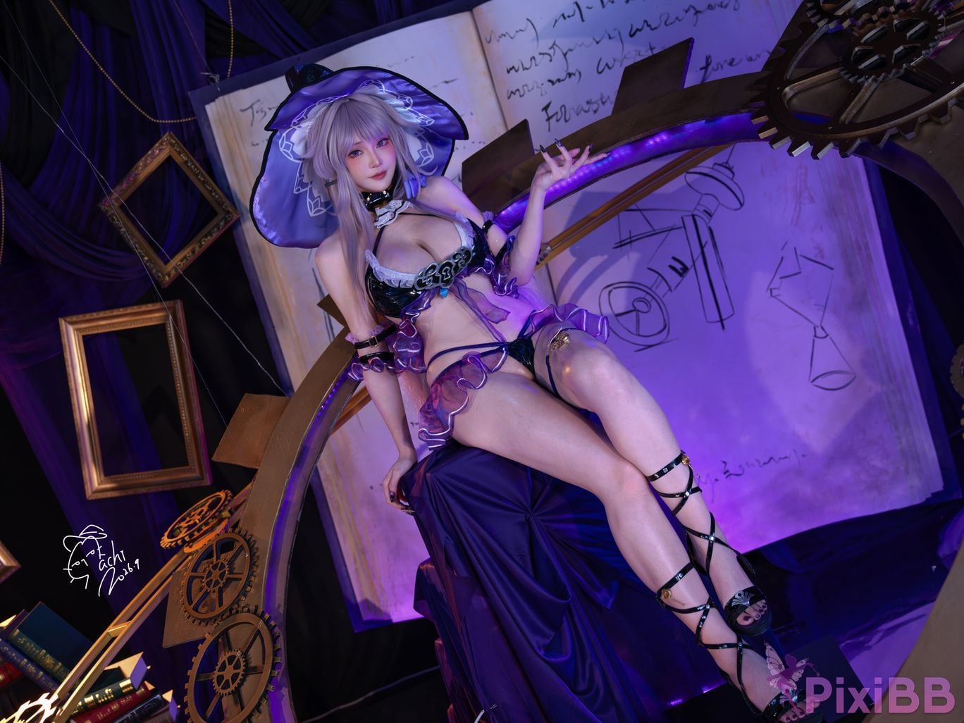 Cosplayer Machi Maggie Big black tower swimsuit The Herta PixiBB.COM 019