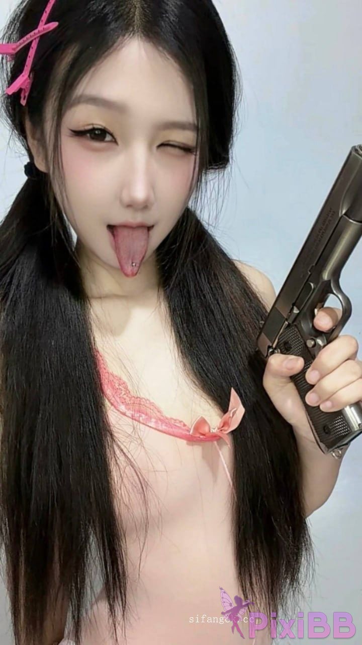 OtherXXX qiqi New Welfare Girl Customized nude dance Dynamic contrast Douyin style PixiBB.COM 022