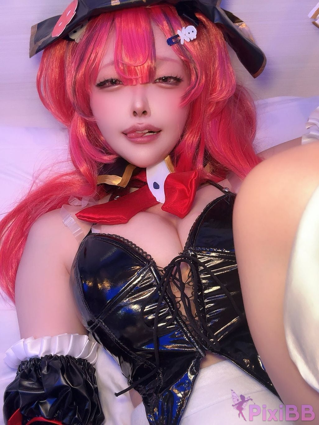 Cosplayer Etocha Mast PixiBB.COM 005