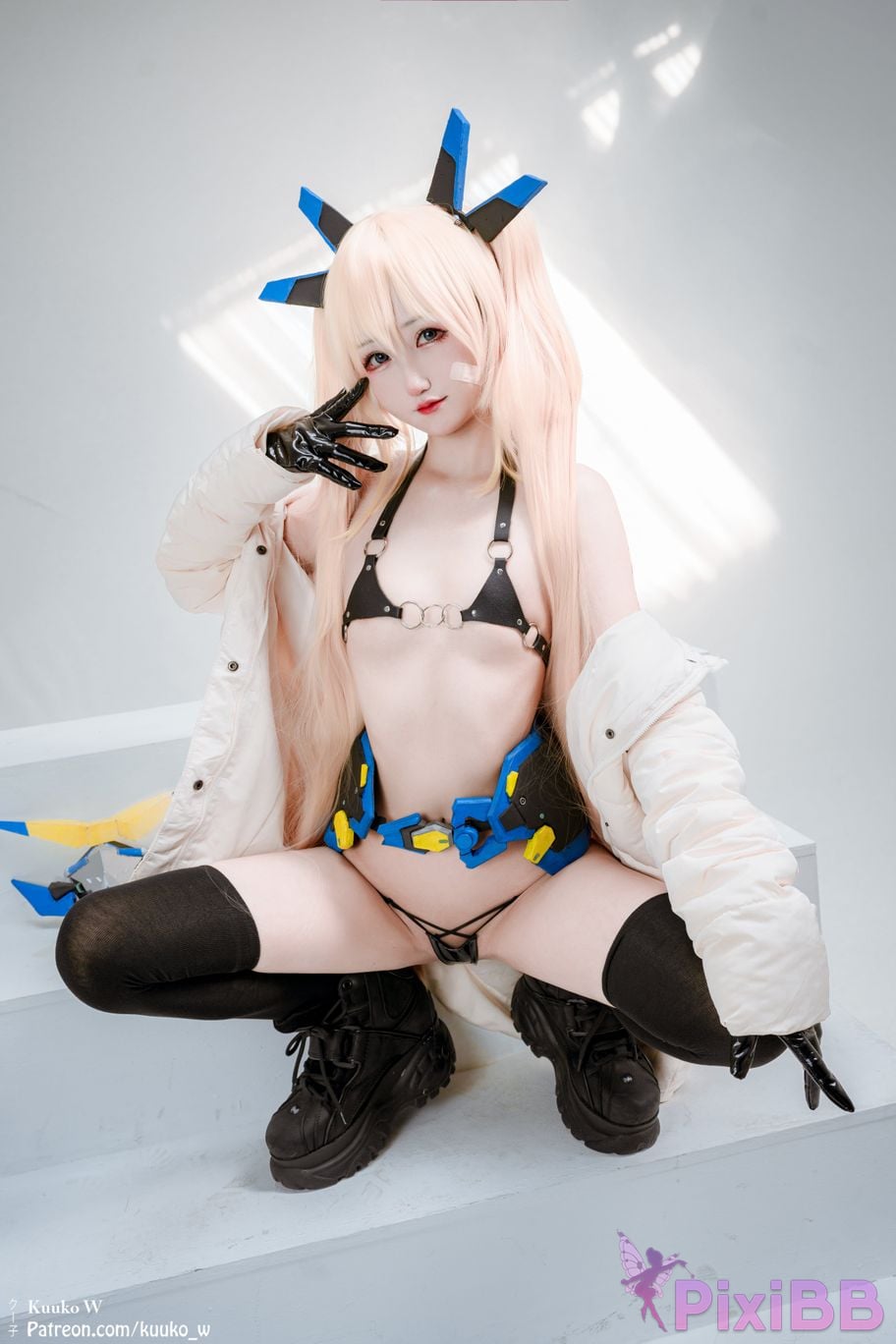 Coser KuukoW No.129 Hero Laplace NIKKE PixiBB.COM 004