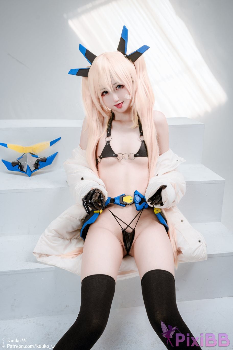 Coser KuukoW No.129 Hero Laplace NIKKE PixiBB.COM 005