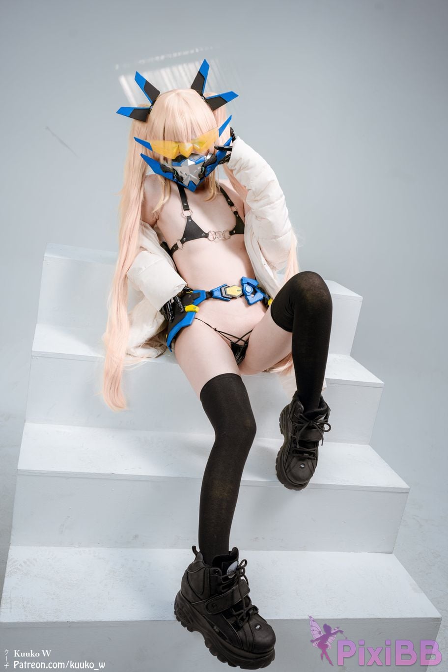 Coser KuukoW No.129 Hero Laplace NIKKE PixiBB.COM 016