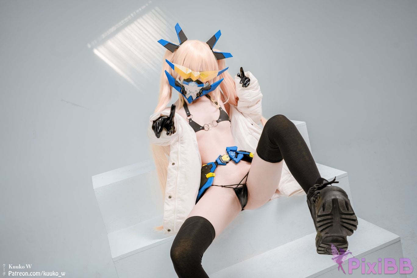 Coser KuukoW No.129 Hero Laplace NIKKE PixiBB.COM 018