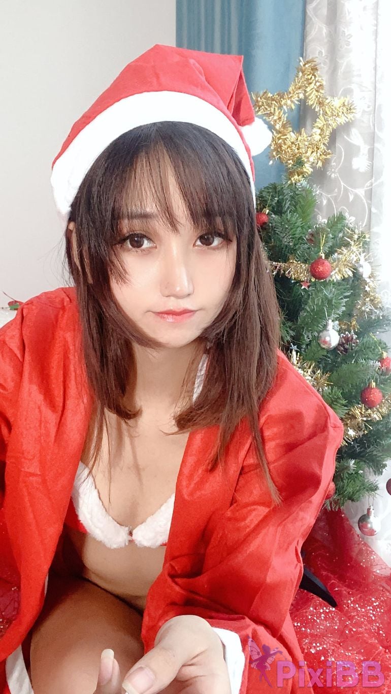 Coser KuukoW No.063 Santa Selfie PixiBB.COM 030