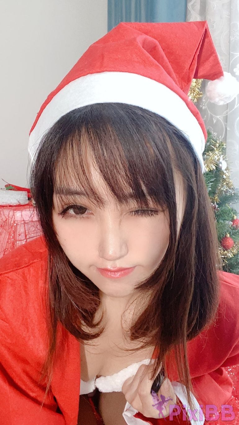 Coser KuukoW No.063 Santa Selfie PixiBB.COM 043