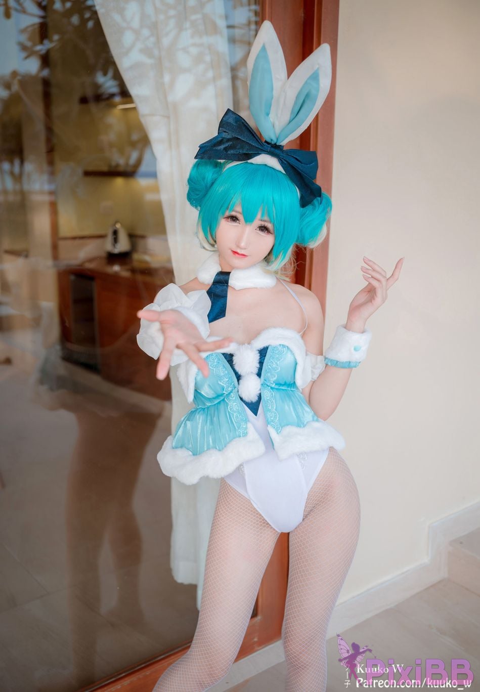 Coser KuukoW No.053 Miku Bunny PixiBB.COM 038