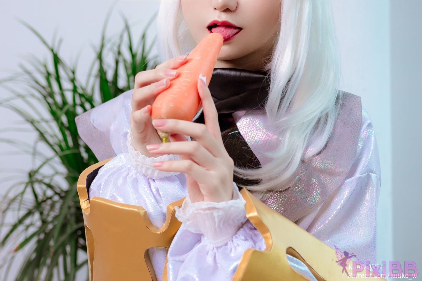 Coser KuukoW No.018 Paimon PixiBB.COM 018