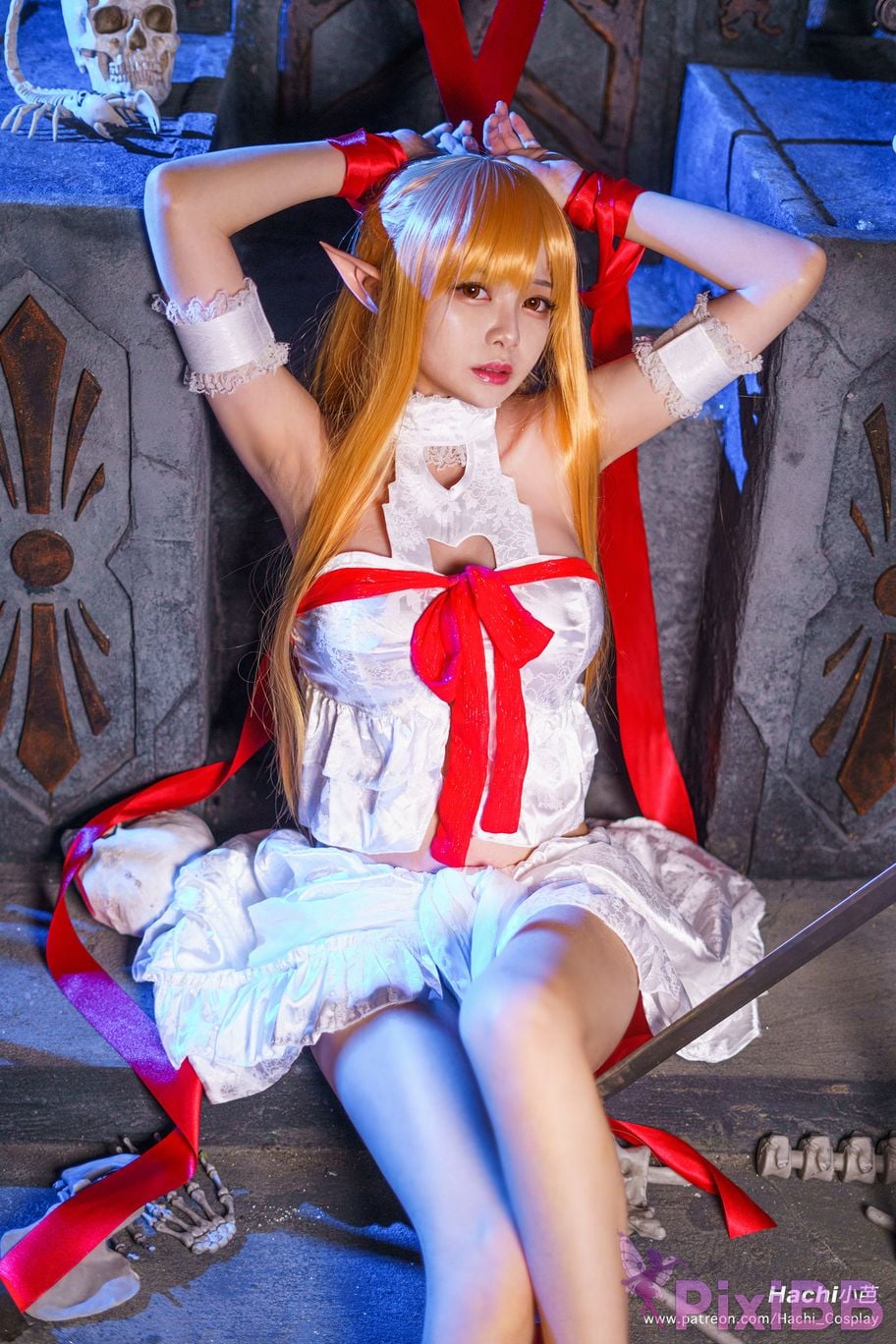 Coser Hachi Asuna PixiBB.COM 002