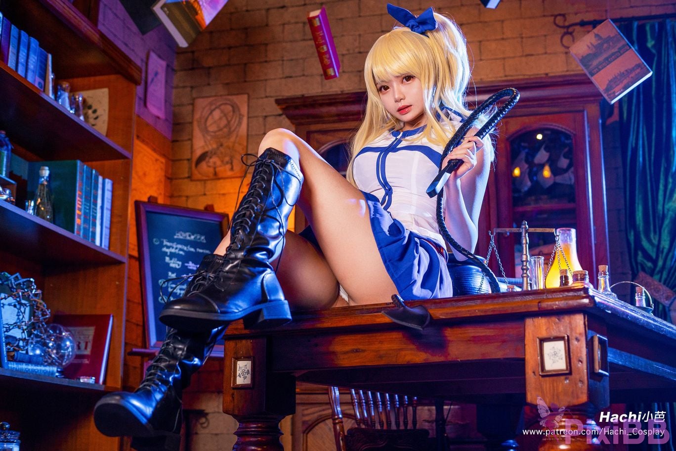 Coser Hachi Lucy Heartfilia PixiBB.COM 012