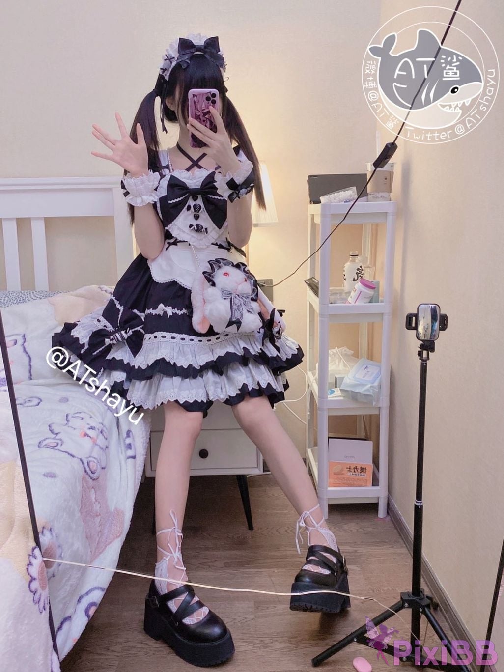 Coser AT Lolita PixiBB.COM 008