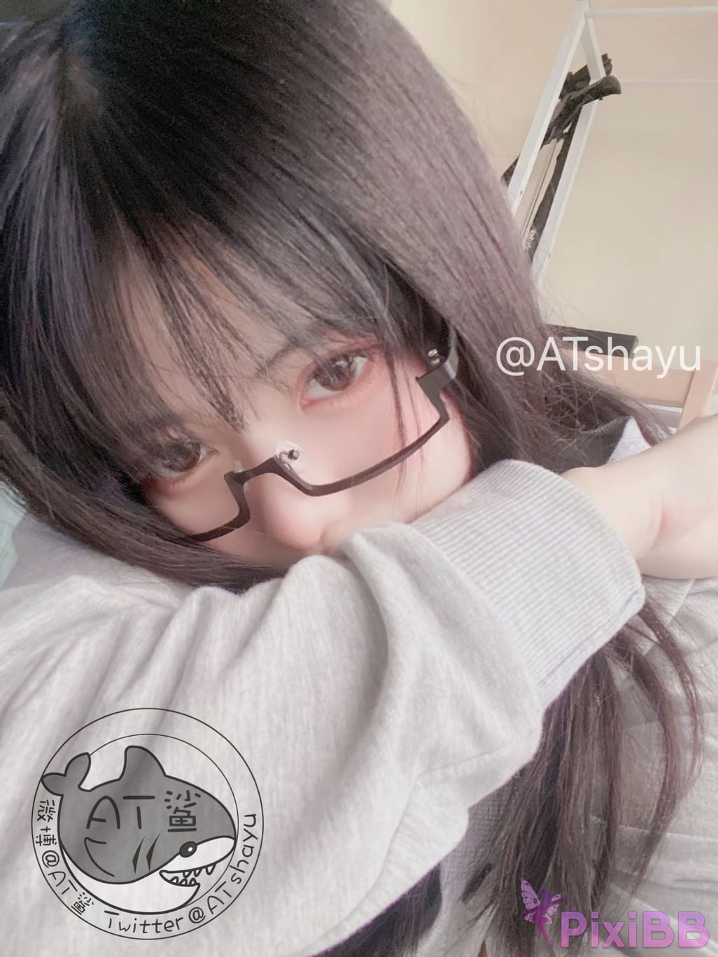 Coser AT PixiBB.COM 008