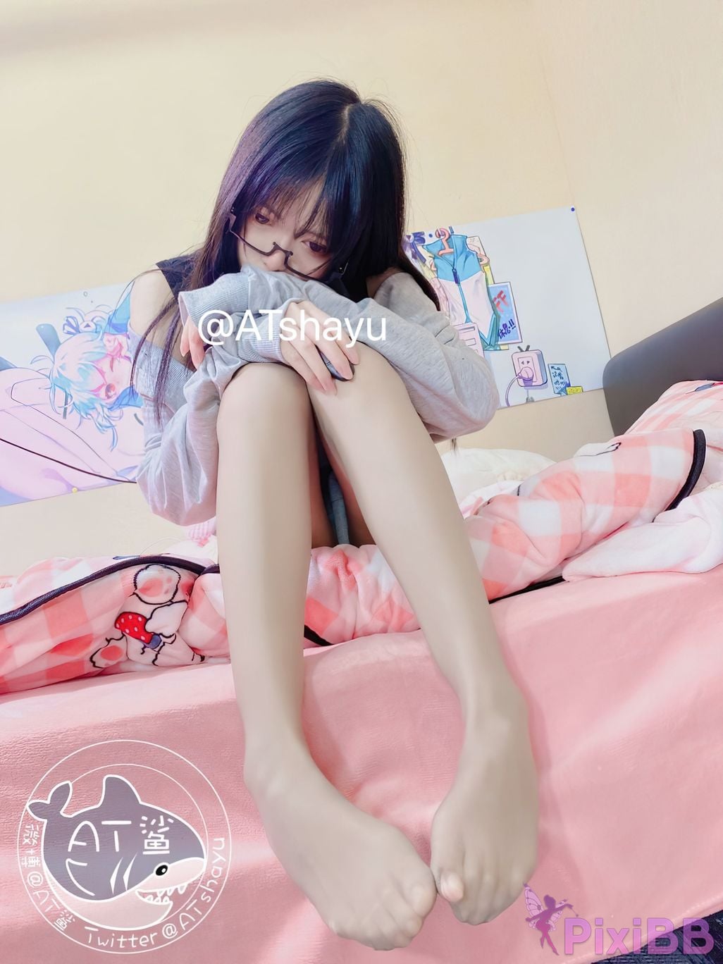 Coser AT PixiBB.COM 048