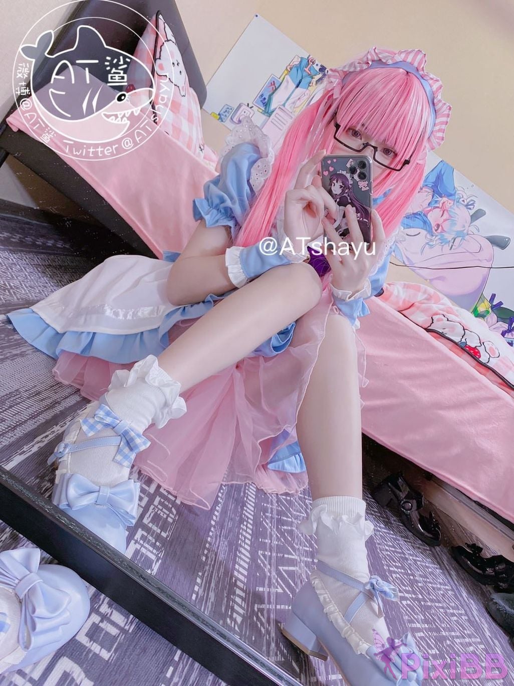Coser AT PixiBB.COM 023