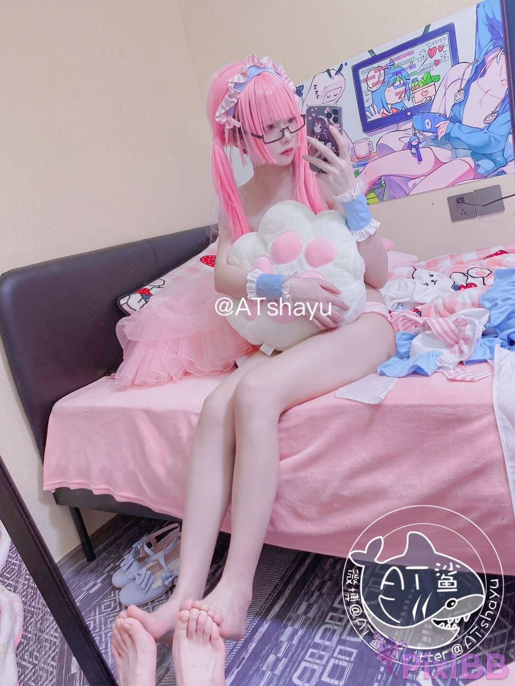 Coser AT PixiBB.COM 037