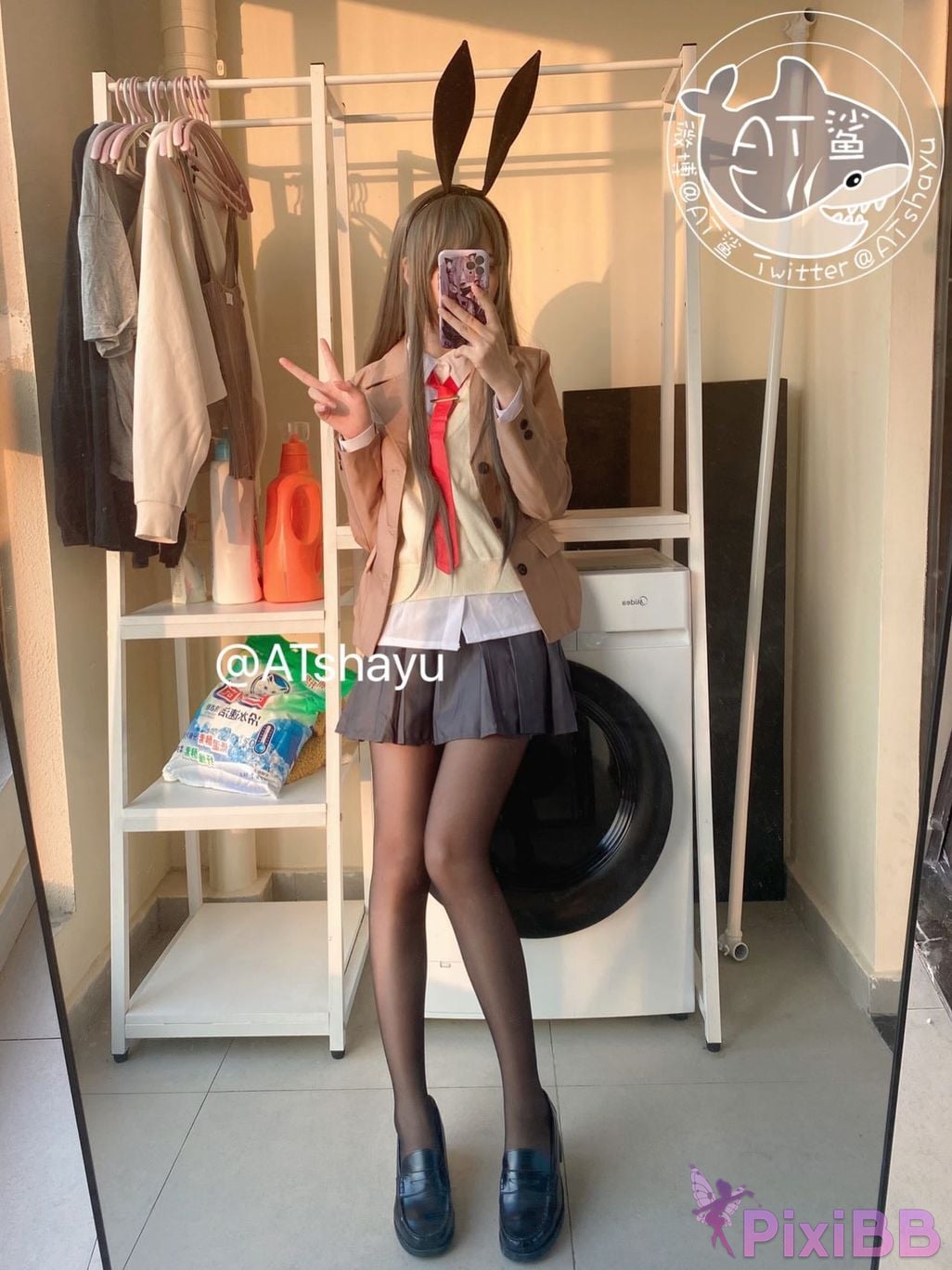 Coser AT PixiBB.COM 049