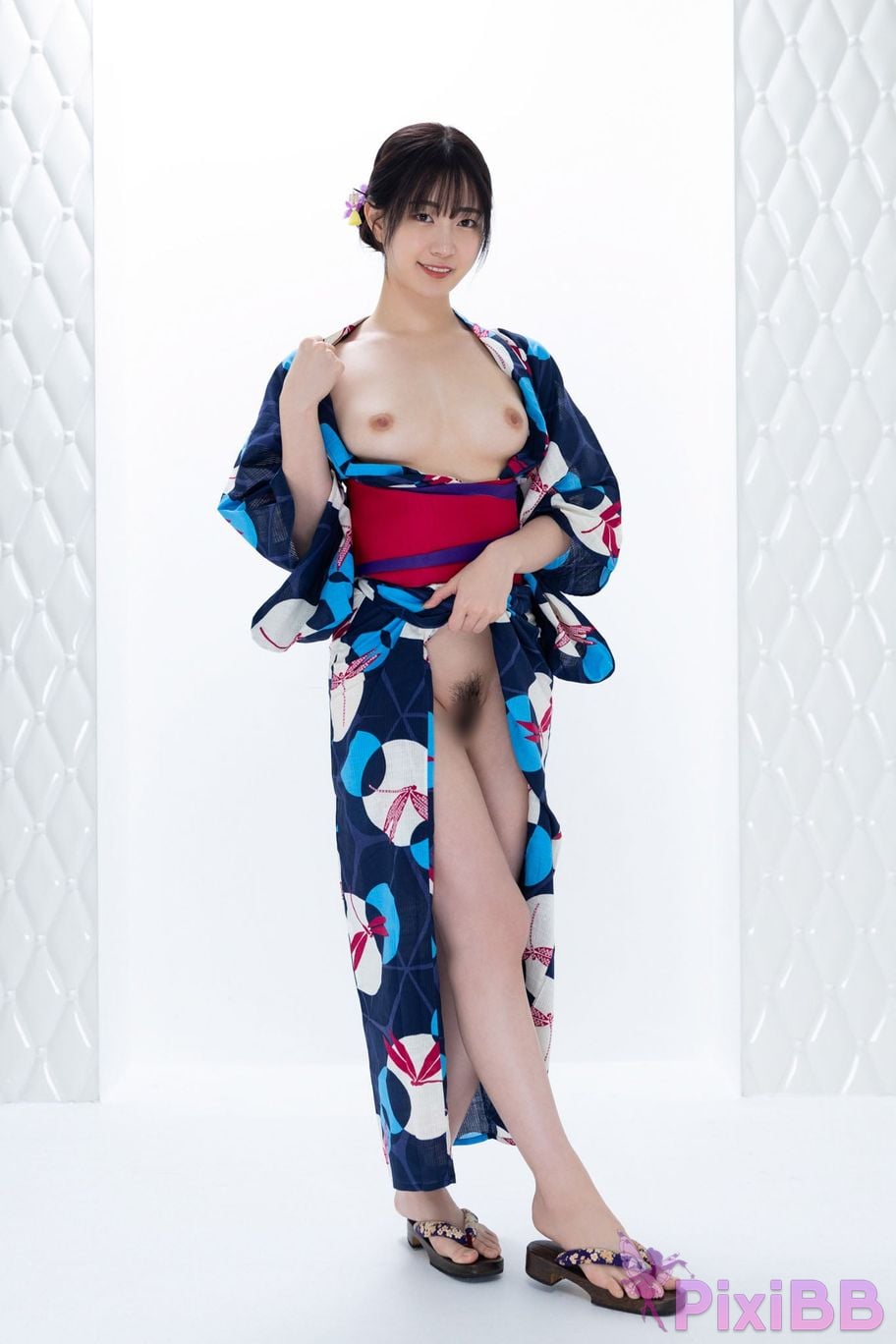 Japanese Idol Akari Mitani Akane FRIDAY digital photo book Sora PixiBB.COM 015