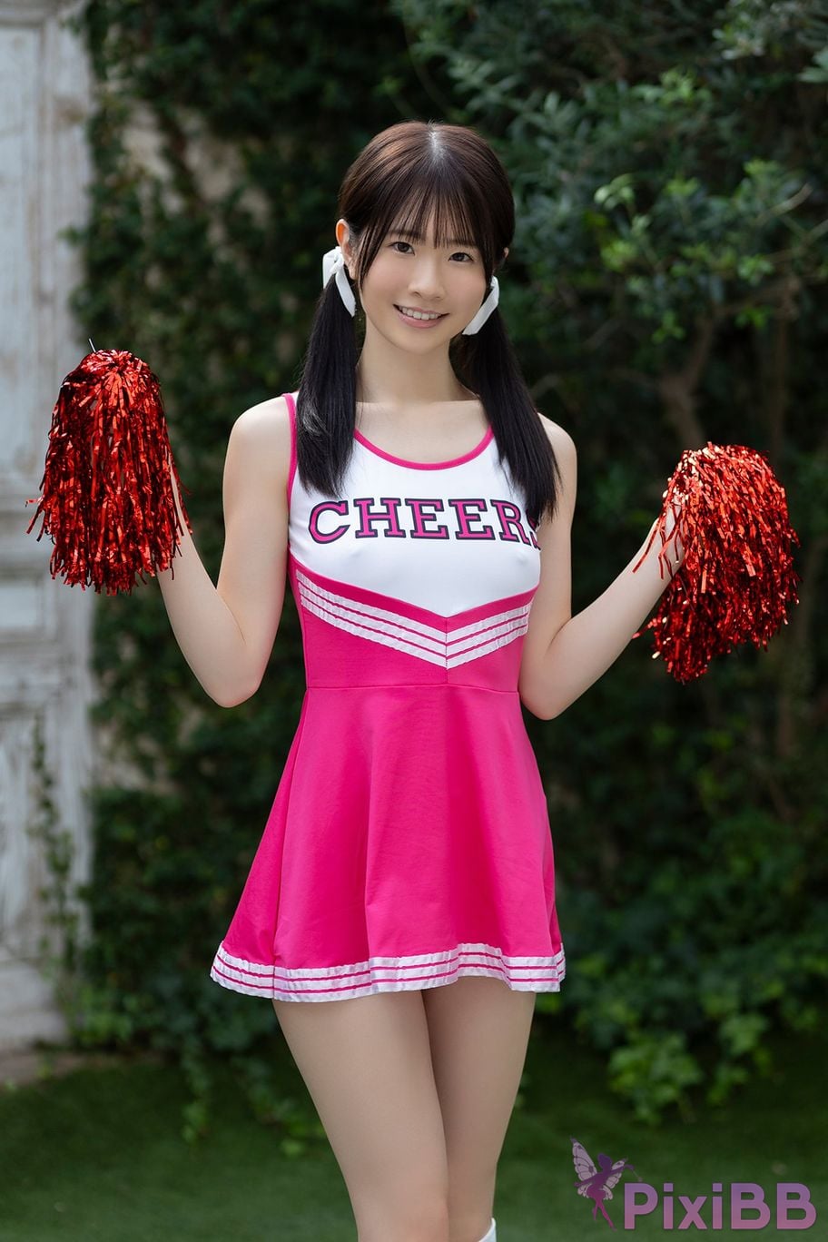Japanese Idol Emika Shirakami Sakka FRIDAY digital photo book Takane no Hana PixiBB.COM 042