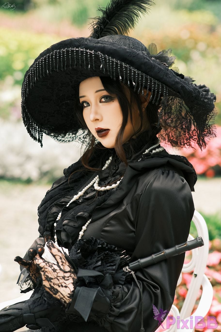 Cosplayer Pipi Nai is so cute gothic widow PixiBB.COM 023