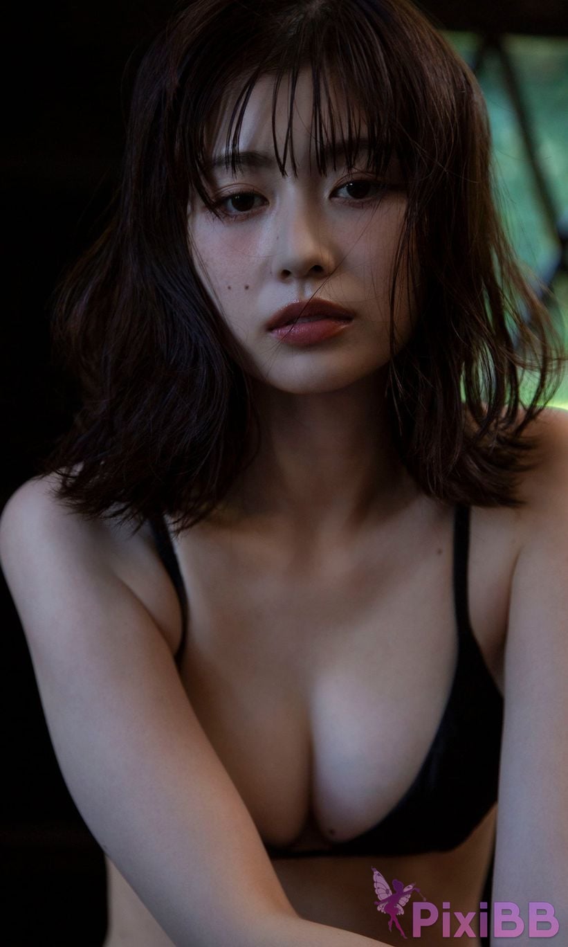 Japanese Idol Yuzuha Saeki Digital only more weekly play PHOTO BOOK PixiBB.COM 050