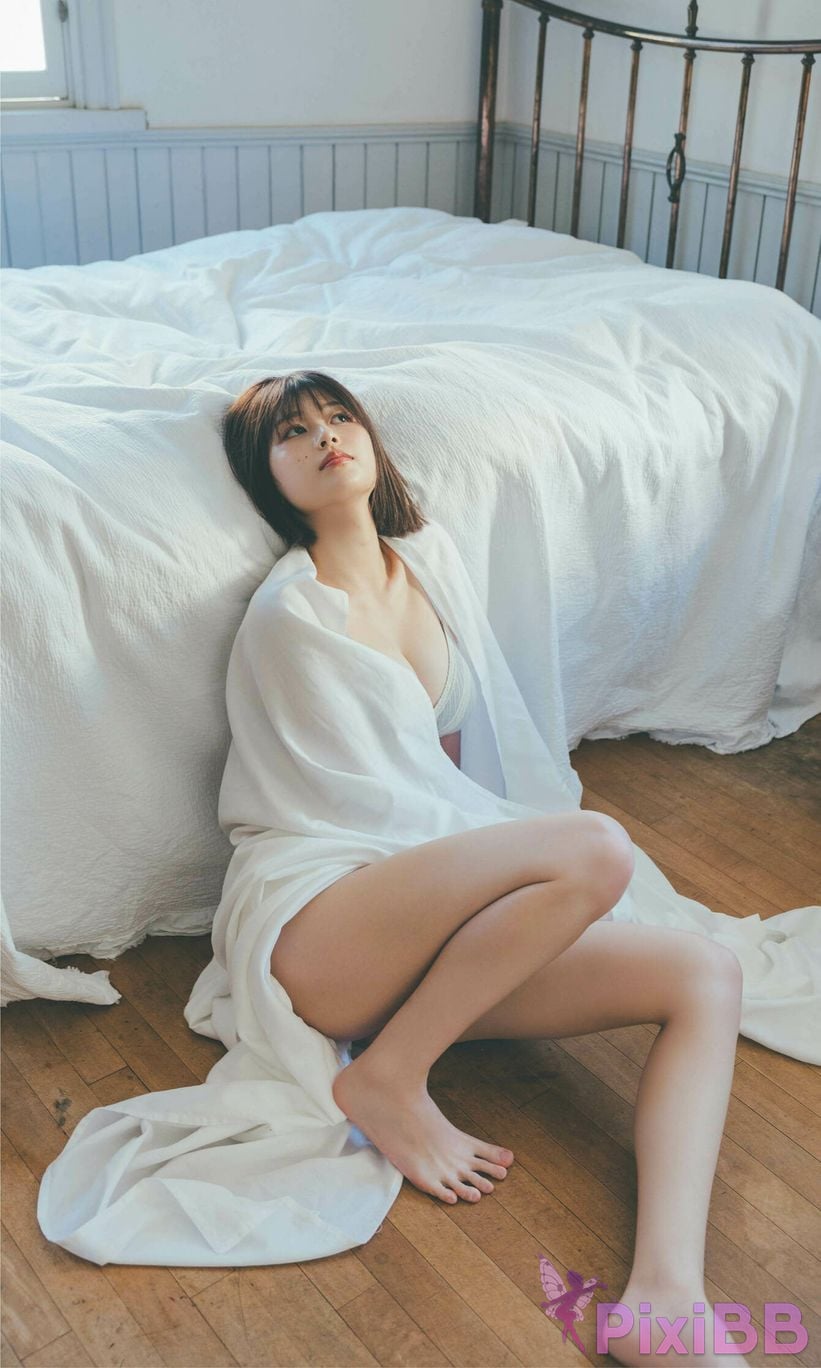 Japanese Idol Yuzuha Saeki Digital only weekly play PHOTO BOOK I want to hug you PixiBB.COM 052