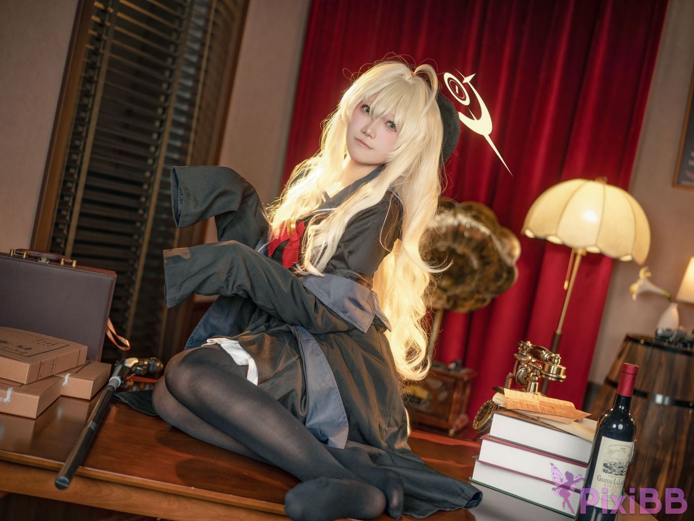 Cosplayer Falling Star Great Cleverness Professor Niyaniya PixiBB.COM 011