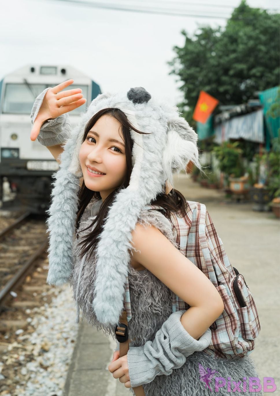Japanese Idol TOOMI Jumi Digital only YJ PHOTO BOOK Continued Pomi Anywhere train Vietnam edition PixiBB.COM 007