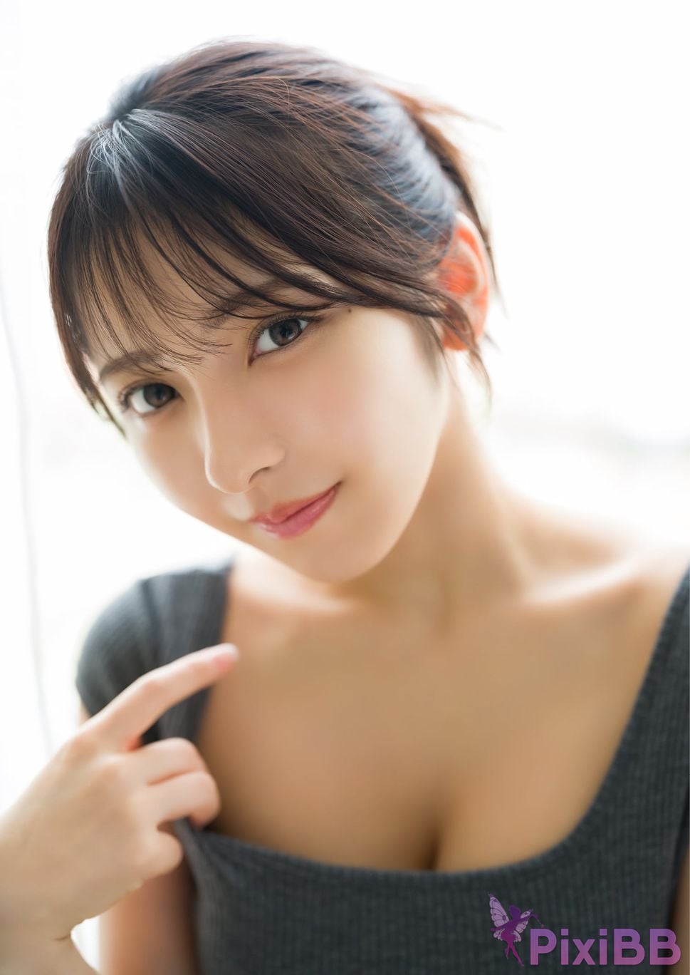 Japanese Idol TOOMI Jumi Digital only YJ PHOTO BOOK Continued Pomi Anywhere train Vietnam edition PixiBB.COM 022