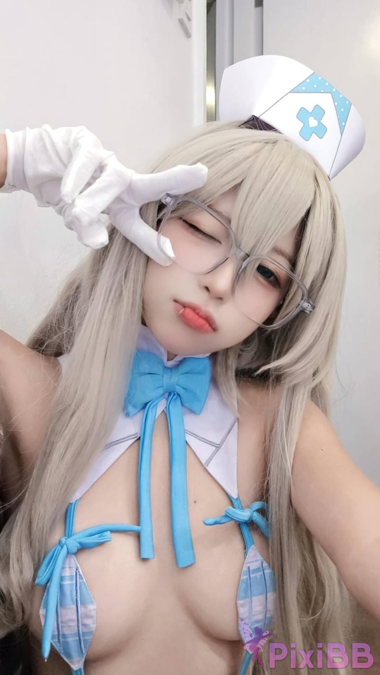 Cosplayer Sowon Akane Murokasa PixiBB.COM 010