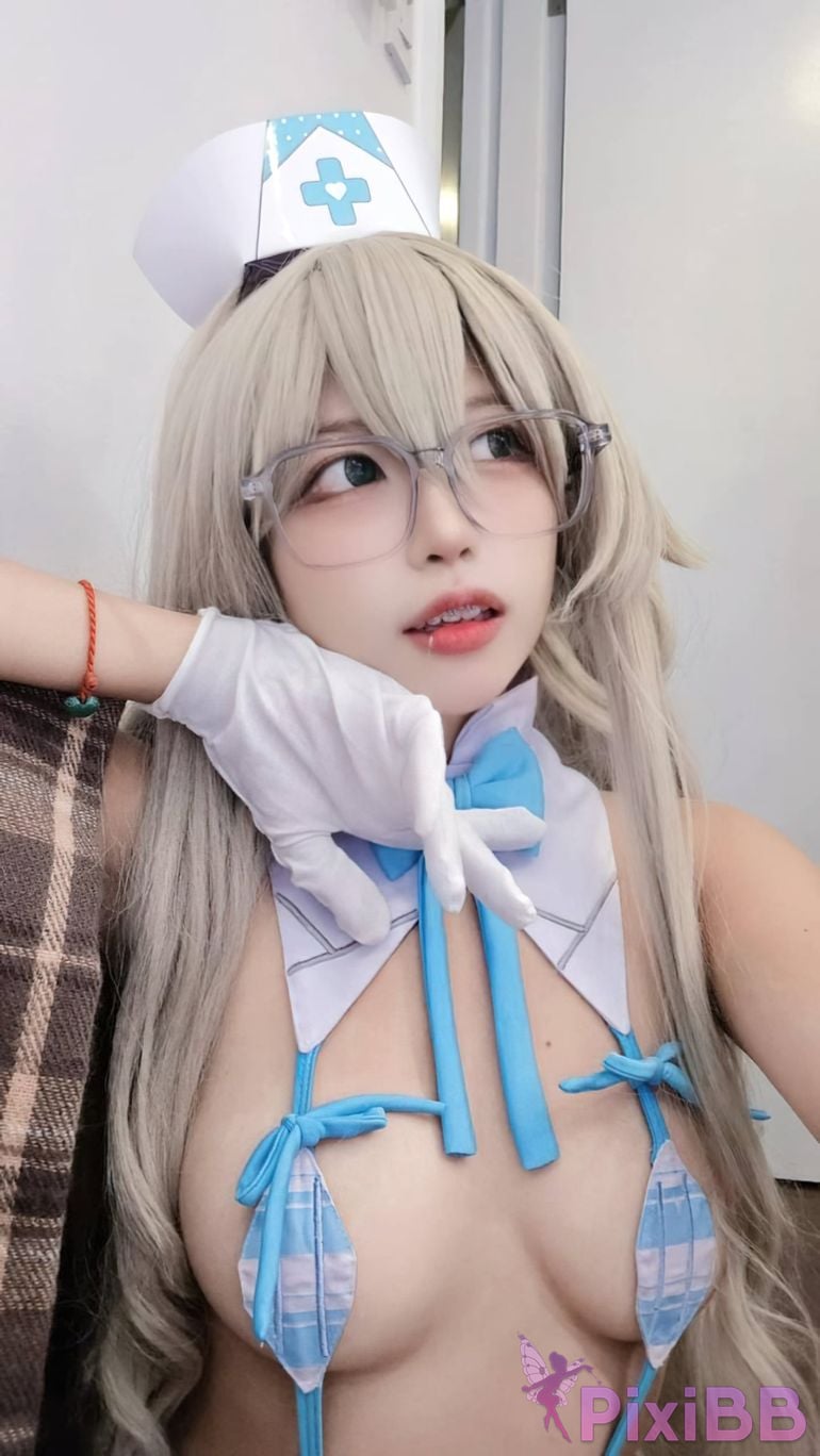 Cosplayer Sowon Akane Murokasa PixiBB.COM 011