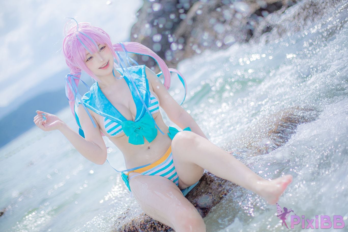 Coser Takanashi Hanari Aqua PixiBB.COM 001