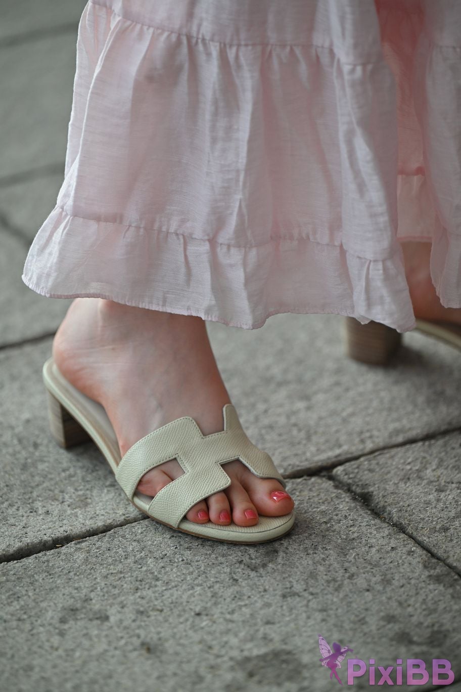 Featured Street Photography Works No.5998 Chunxiao slippers for beautiful feet PixiBB.COM 102