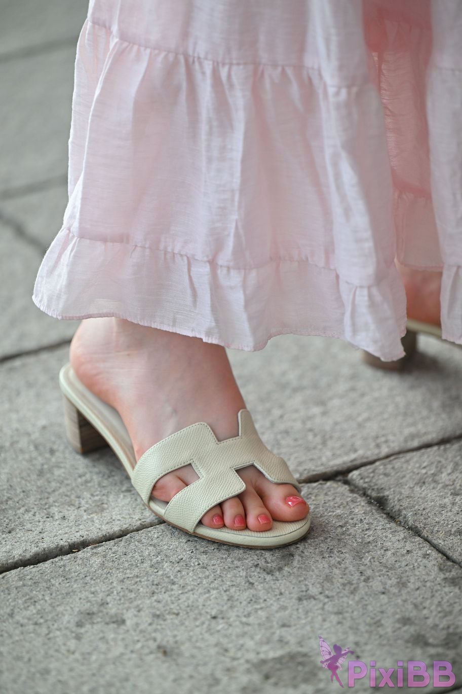 Featured Street Photography Works No.5998 Chunxiao slippers for beautiful feet PixiBB.COM 106