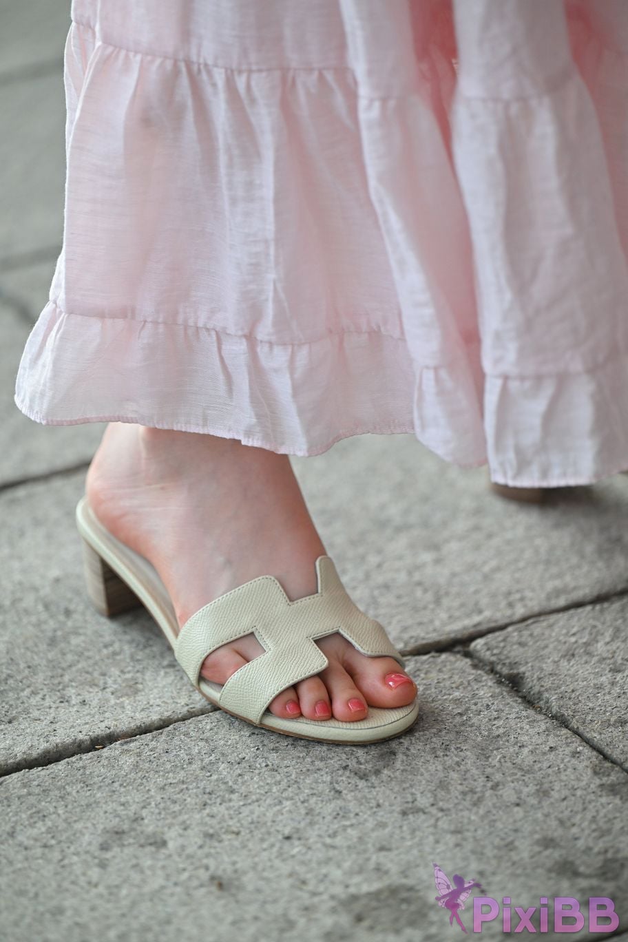 Featured Street Photography Works No.5998 Chunxiao slippers for beautiful feet PixiBB.COM 108