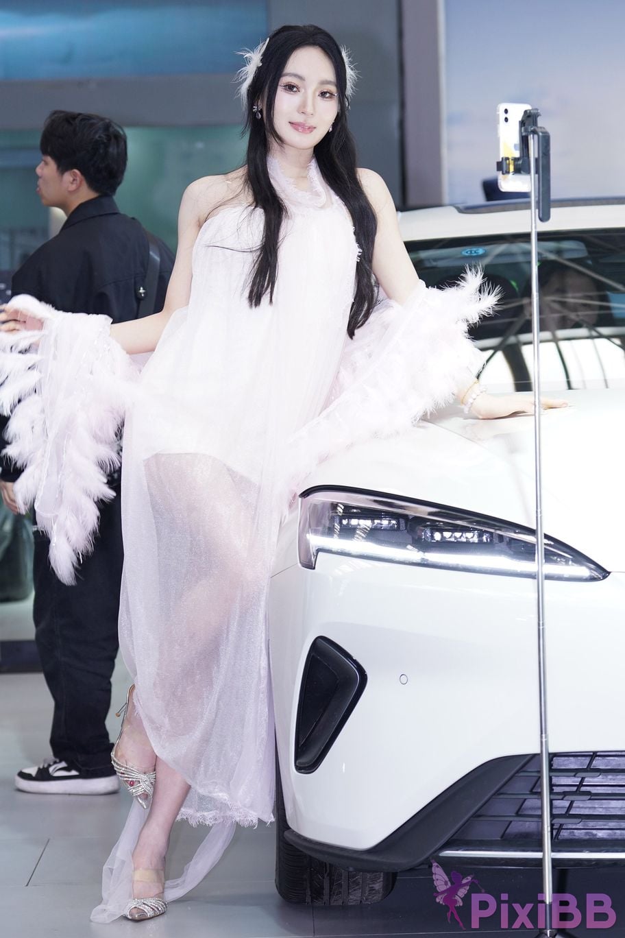 Featured Street Photography Works No.6000 goddess in white dress YU Bai PixiBB.COM 112