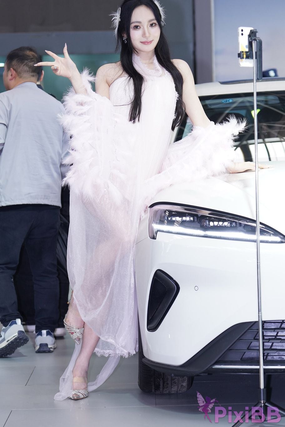 Featured Street Photography Works No.6000 goddess in white dress YU Bai PixiBB.COM 116