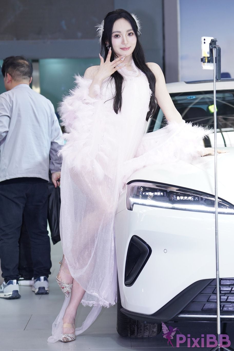 Featured Street Photography Works No.6000 goddess in white dress YU Bai PixiBB.COM 118