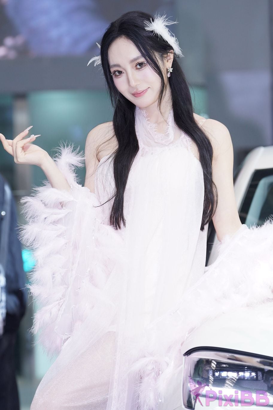 Featured Street Photography Works No.6000 goddess in white dress YU Bai PixiBB.COM 124