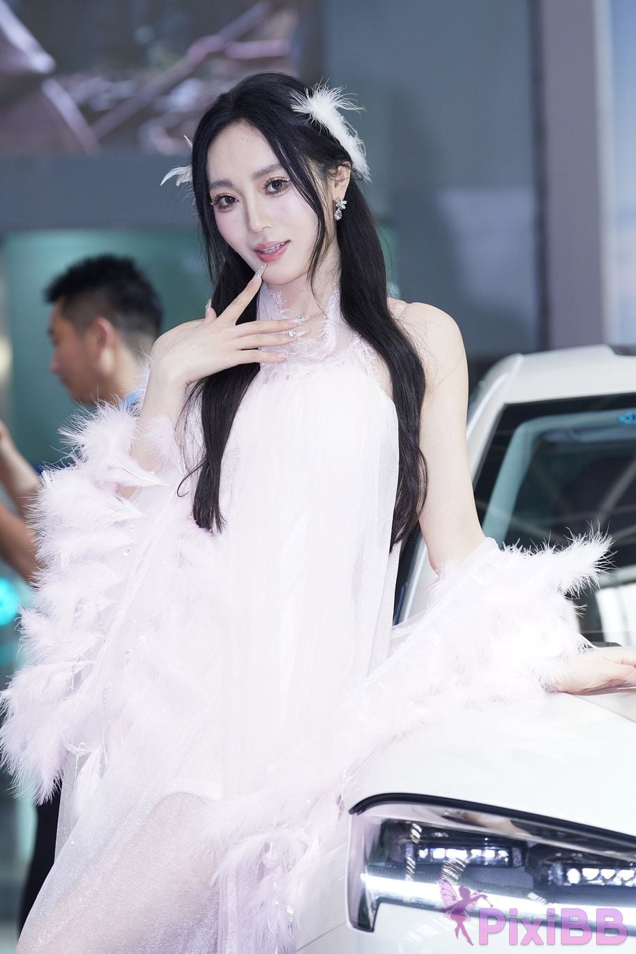 Featured Street Photography Works No.6000 goddess in white dress YU Bai PixiBB.COM 125