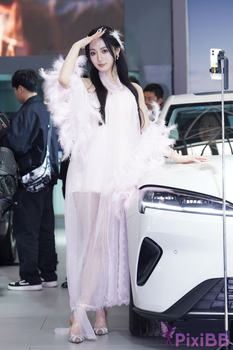 Featured Street Photography Works No.6000 goddess in white dress YU Bai PixiBB.COM 137