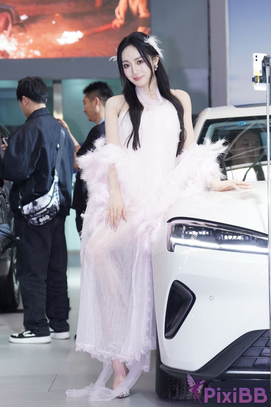 Featured Street Photography Works No.6000 goddess in white dress YU Bai PixiBB.COM 141