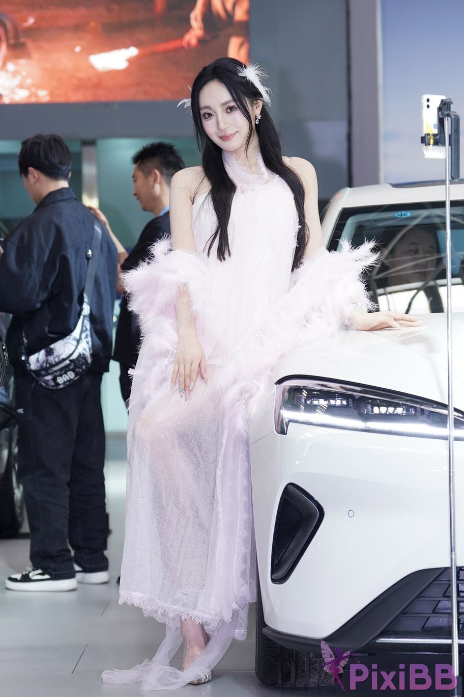 Featured Street Photography Works No.6000 goddess in white dress YU Bai PixiBB.COM 142